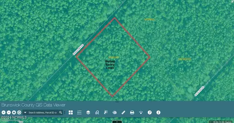 1360 Bobolink Rd, Boiling Spring Lakes, NC 28461