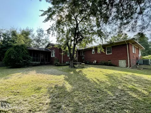 Exterior - 202 E Vance St, Williamston, NC 27892 photo 3 of 6