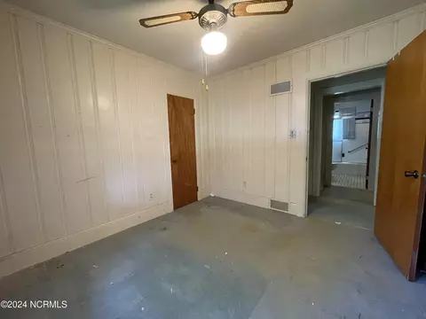 Bedroom - 202 E Vance St, Williamston, NC 27892 photo 2 of 6