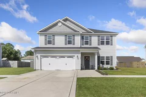 324 Aquamarine Cir, Jacksonville, NC 28546