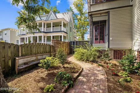 616 E Front St, New Bern, NC 28560 photo 7