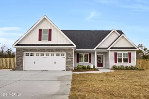 318 Talbert Dr, Rocky Point, NC 28457