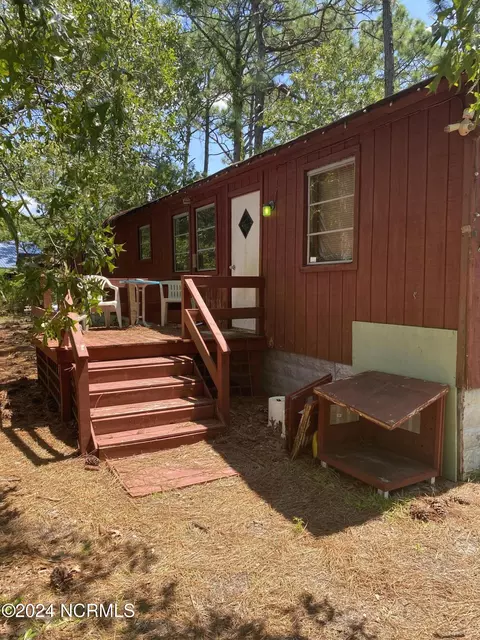 1301 Woodcrest Rd, Boiling Spring Lakes, NC 28461