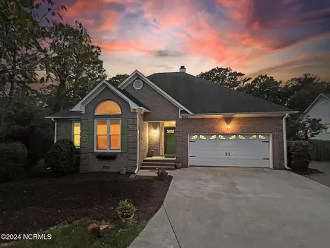 8743 W Telfair Cir, Wilmington, NC 28412