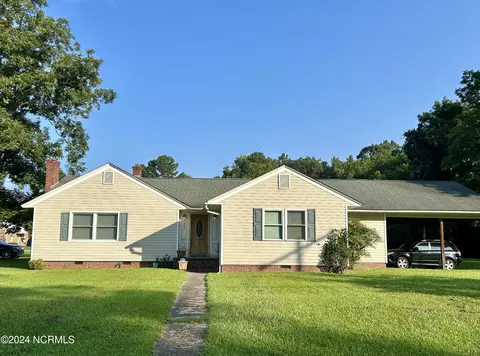 200 E Main St, Hamilton, NC 27840