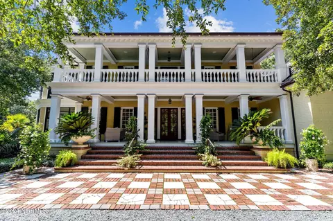 6417 Quail Run Rd, Wilmington, NC 28409