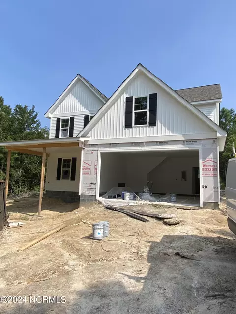 124 Beagle Dr, Hubert, NC 28539 photo 1