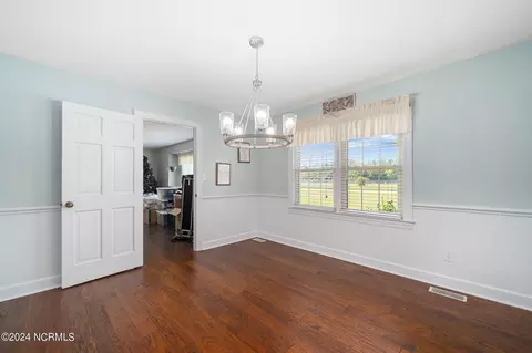 Dining - 3270 Watha Rd, Willard, NC 28478 photo 1 of 1