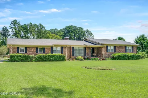 3270 Watha Rd, Willard, NC 28478