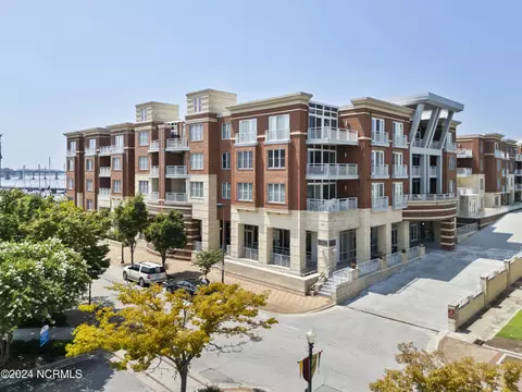 214 Sky Sail Blvd, New Bern, NC 28560