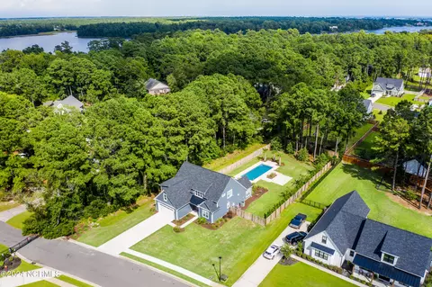 View/Area - 116 Stratford Pl, Hampstead, NC 28443 photo 5 of 14