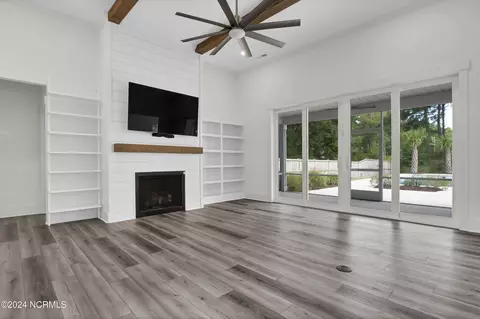 Living - 116 Stratford Pl, Hampstead, NC 28443 photo 1 of 3