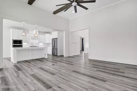 Living - 116 Stratford Pl, Hampstead, NC 28443 photo 3 of 3