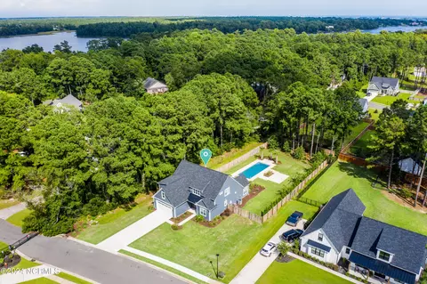 View/Area - 116 Stratford Pl, Hampstead, NC 28443 photo 6 of 14