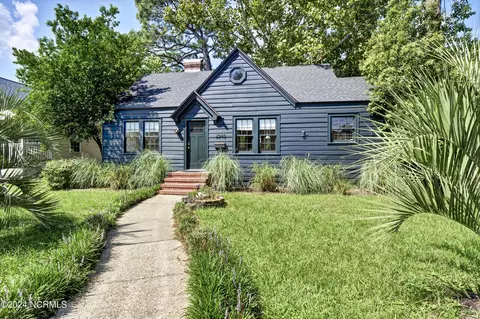 2048 Harrison St, Wilmington, NC 28401
