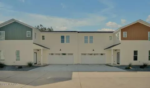 2856 Worth Dr, Wilmington, NC 28412