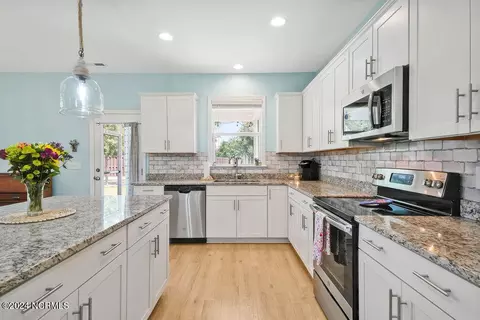 1012 E Arboria Dr, Hampstead, NC 28443 photo 15