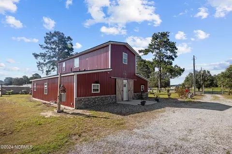 2780 Nc 118, Vanceboro, NC 28586