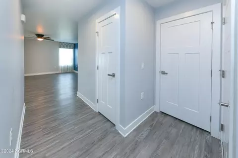 Entry Way - 103 Hidden View Loop, Moyock, NC 27958 photo 2 of 3