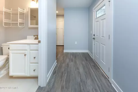 Entry Way - 103 Hidden View Loop, Moyock, NC 27958 photo 1 of 3