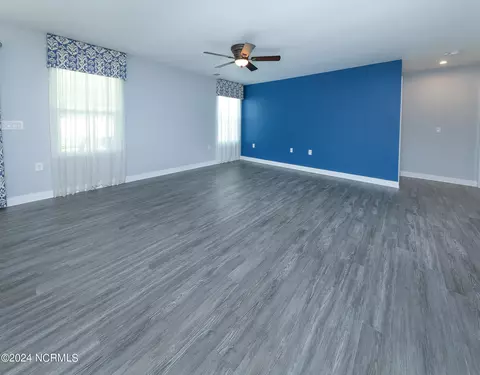 Living - 103 Hidden View Loop, Moyock, NC 27958 photo 2 of 5
