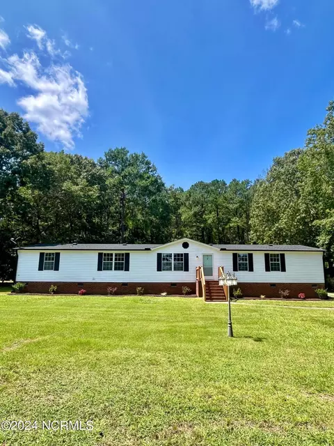 251 Little Deep Creek Crk, Roanoke Rapids, NC 27870