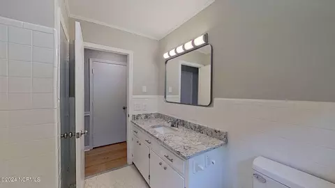 Bath - 1343 Nc Hyw 102, Ayden, NC 28513 photo 1 of 1
