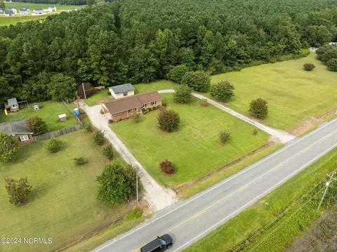 View/Area - 1343 Nc Hyw 102, Ayden, NC 28513 photo 3 of 11