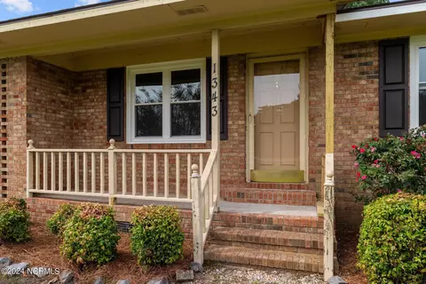 Exterior - 1343 Nc Hyw 102, Ayden, NC 28513 photo 3 of 6