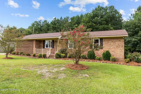 Exterior - 1343 Nc Hyw 102, Ayden, NC 28513 photo 1 of 6