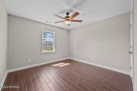 609 Parsley Dr, Hubert, NC 28539 photo 21