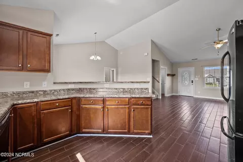 609 Parsley Dr, Hubert, NC 28539 photo 12
