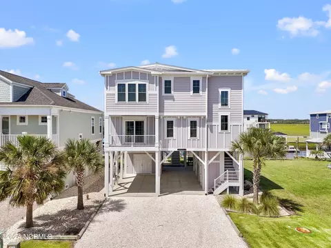 1309 N Shore Dr E, Sunset Beach, NC 28468