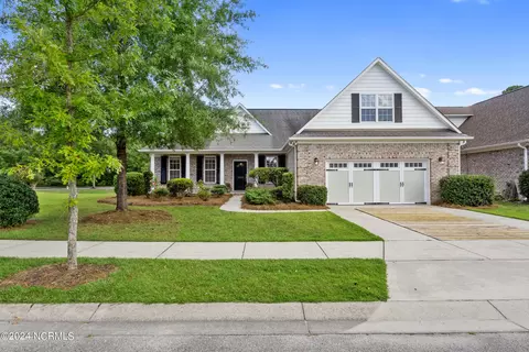 709 Royal Bonnet Dr, Wilmington, NC 28405