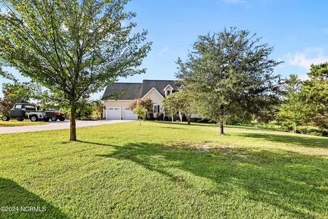 231 NW Bridge Rd, Jacksonville, NC 28540