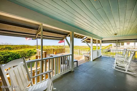 Exterior - 200 E Boardwalk Blvd, Atlantic Beach, NC 28512 photo 6 of 6