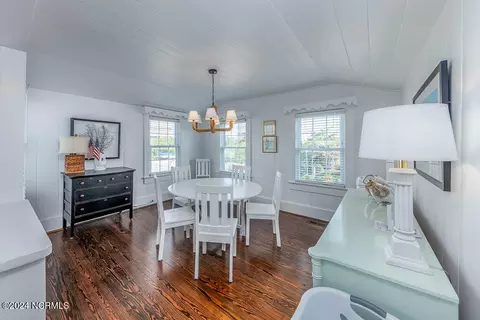 Dining - 200 E Boardwalk Blvd, Atlantic Beach, NC 28512 photo 1 of 2