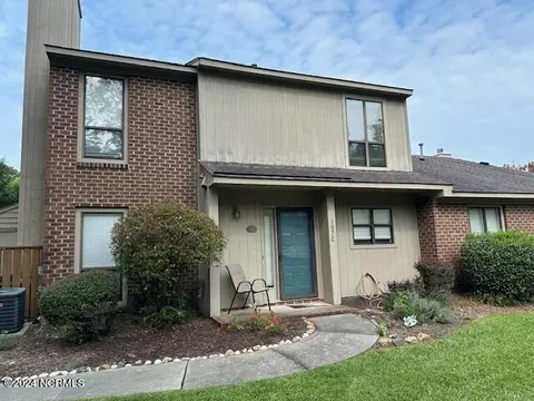 107 Sunshine Ln, Winterville, NC 28590