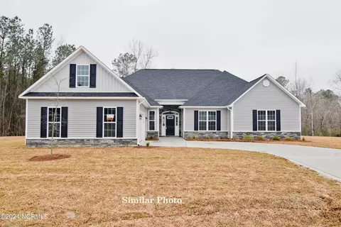 706 Atlantic Coast Ln, Jacksonville, NC 28546