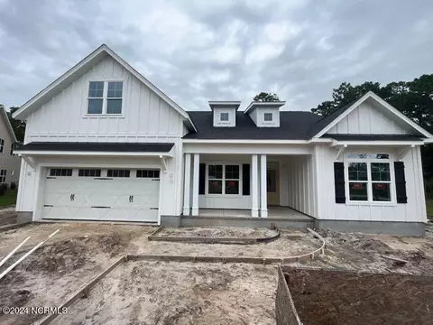 160 Allbrook Way, Hampstead, NC 28443