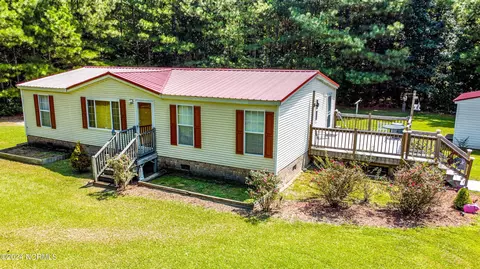 146 Maryland Ln, Sunbury, NC 27979