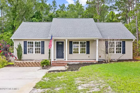241 N High Point Rd, Southport, NC 28461