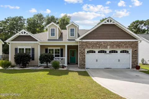 600 Tar Landing Rd, Holly Ridge, NC 28445