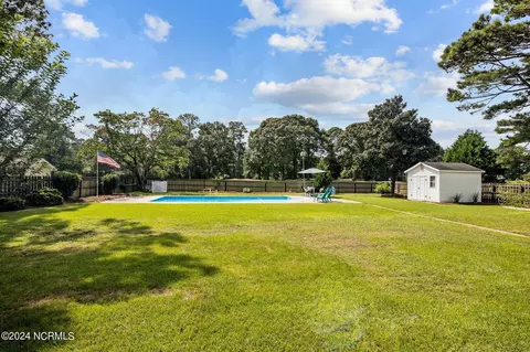 313 Rockledge Rd, New Bern, NC 28562 photo 3
