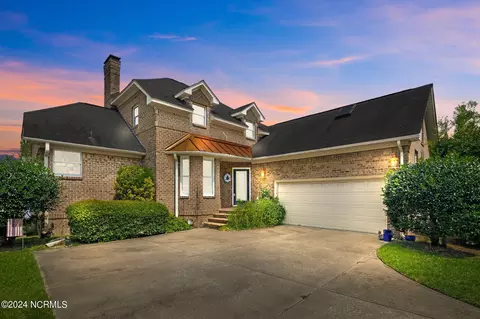 2412 Turtle Bay Dr, New Bern, NC 28562