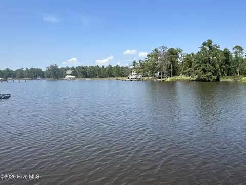 141 Seaview Ct, Bath, NC 27808 photo 21