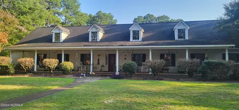 229 Stratford Rd, Goldsboro, NC 27534