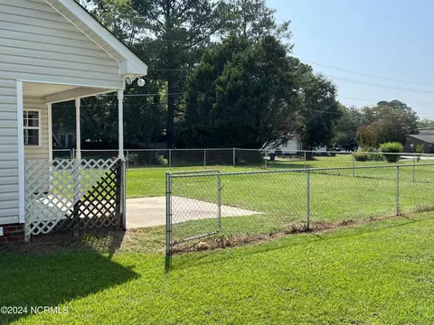 Exterior - 684 Second St, Ayden, NC 28513 photo 5 of 5