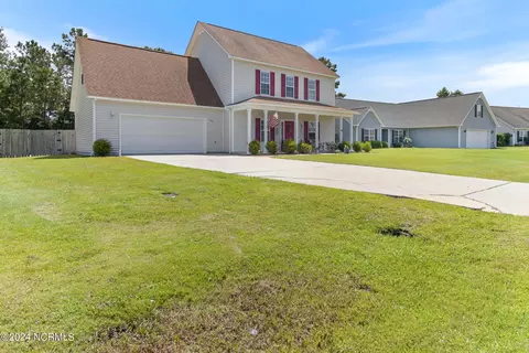 158 Macdonald Blvd, Havelock, NC 28532 photo 2