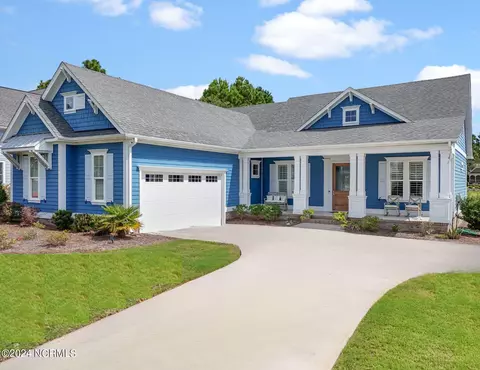 2909 Legends Dr, Southport, NC 28461